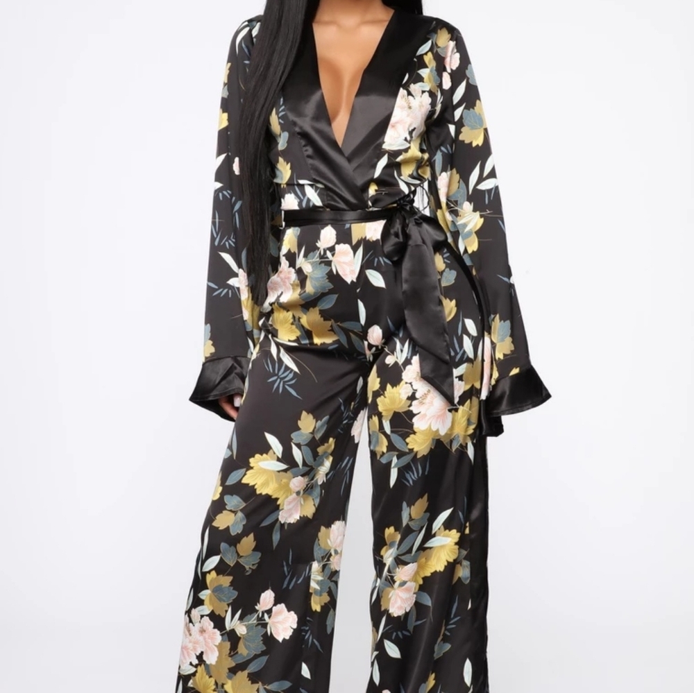 Fashion Nova floral jumpsuit